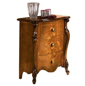 Estila Rustikální luxusní příruční stolek Pasiones z masivního dřeva se třemi zásuvkami as vyřezávanými nožičkami 67cm